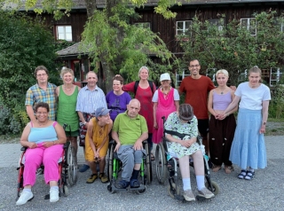 Menschen im Gruppenbild